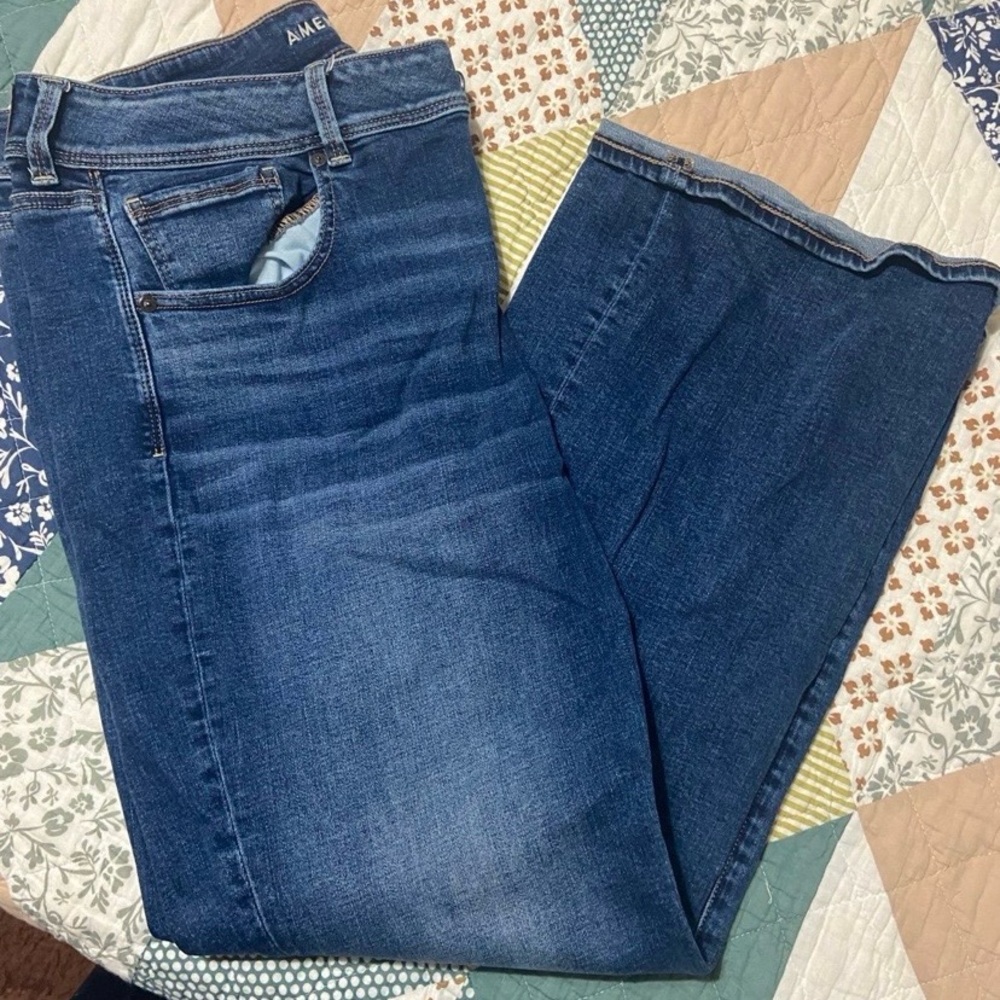 Women’s American Eagle Kick Boot Jeans 👖
